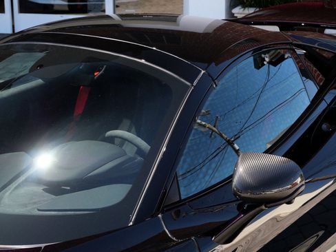 Used 2024 McLaren 750S Spider image 23