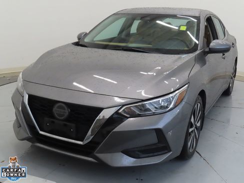 Used 2021 Nissan Sentra SV w/ SV Premium Package FWD image 7