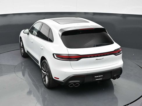 New 2026 Porsche Macan Turbo AWD/4WD image 32