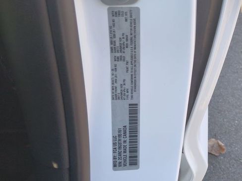 New 2026 Chrysler Pacifica Select w/ S Appearance Package FWD image 26