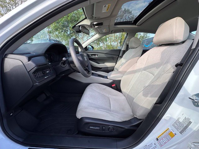 Used 2024 Honda Accord EX image 23