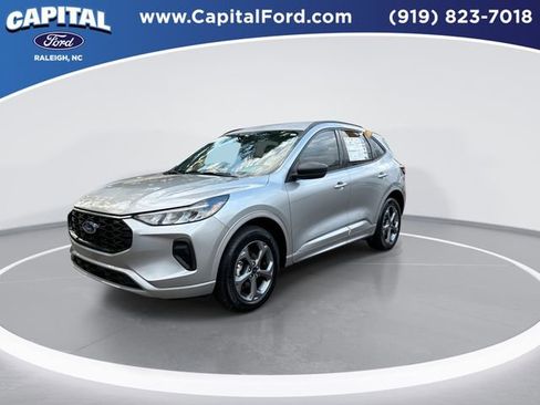 Certified 2024 Ford Escape ST-Line w/ Tech Pack #1 image 4