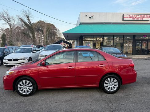 Used 2013 Toyota Corolla LE Special Edition image 5