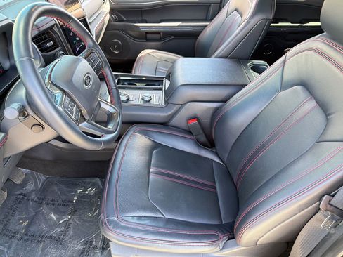 Used 2024 Ford Expedition Max Limited image 5