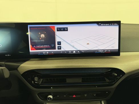 Used 2025 BMW i4 xDrive40i AWD/4WD image 20