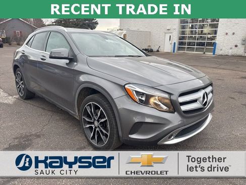 Used 2016 Mercedes-Benz GLA 250 image 1