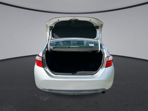 Used 2015 Toyota Corolla S FWD image 28