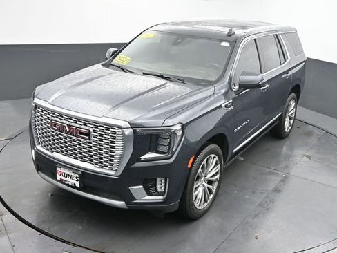 Used 2021 GMC Yukon Denali w/ Denali Premium Package image 44