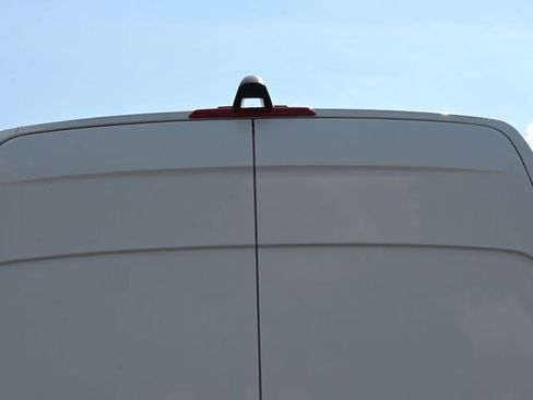 Used 2023 Mercedes-Benz Sprinter 2500 image 7