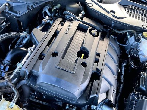 Used 2020 Ford Mustang Coupe RWD image 31