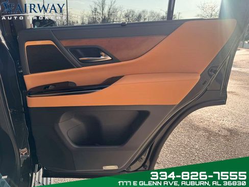 Used 2025 Lexus LX 600 4WD w/ Accessory Package (2T) image 34