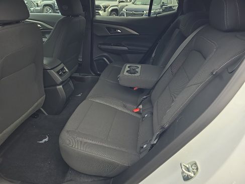 New 2026 Chevrolet Equinox EV LT image 17