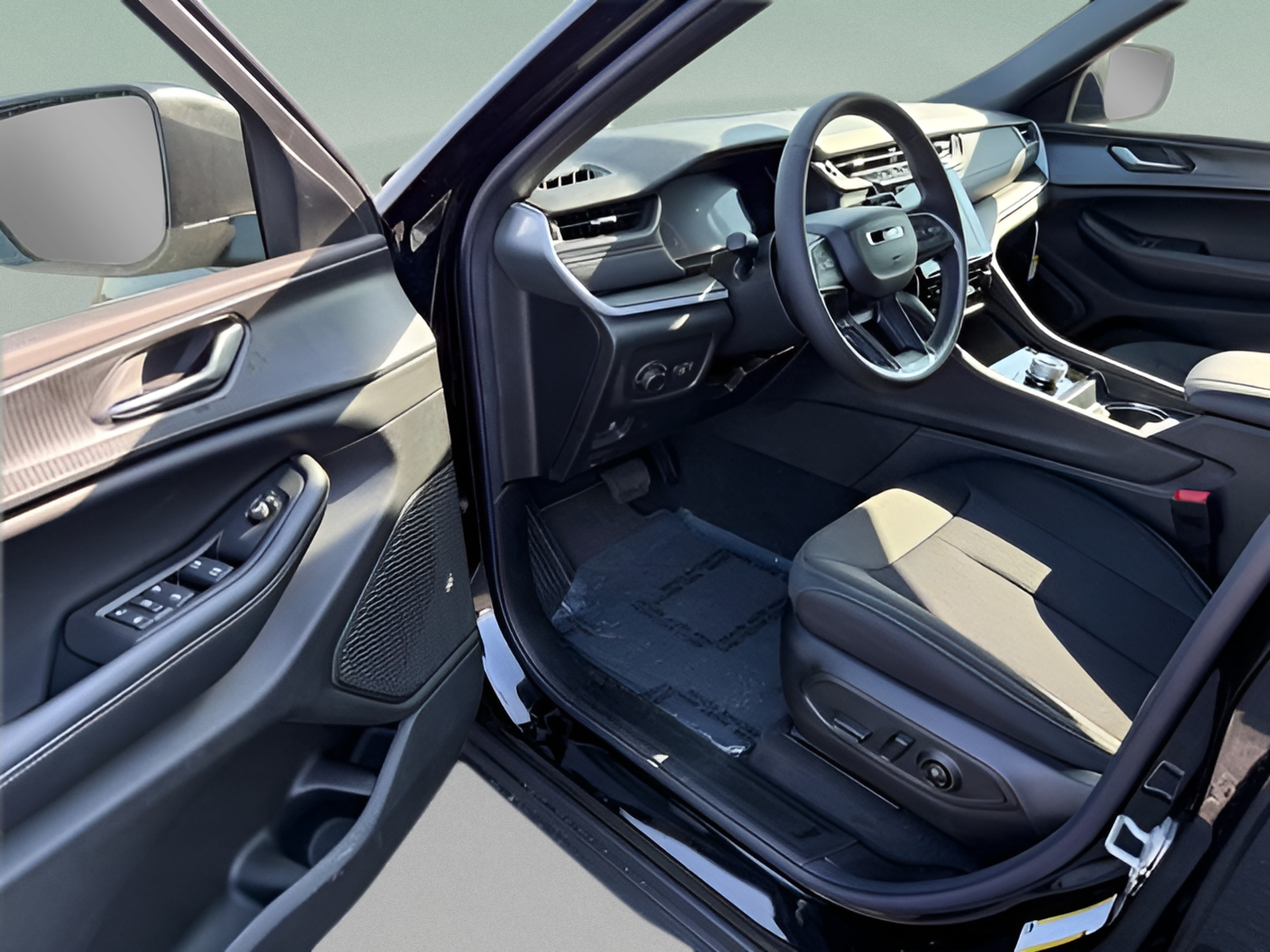 New 2026 Jeep Grand Cherokee Laredo AWD/4WD image 14