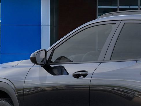 New 2026 Chevrolet Trax LT w/ Driver Confidence Package FWD image 12