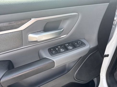 Used 2020 RAM 1500 Big Horn AWD/4WD image 18