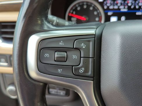 Used 2021 Chevrolet Tahoe Premier w/ Premium Package RWD image 11