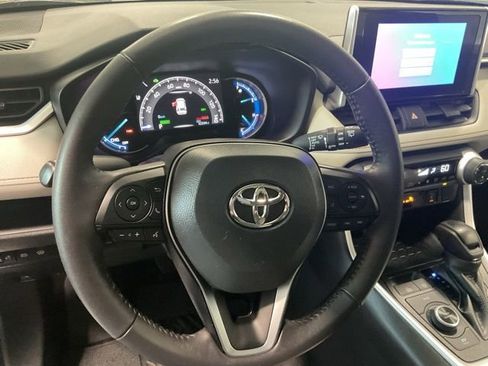 Used 2024 Toyota RAV4 XLE w/ Convenience Package AWD/4WD image 12