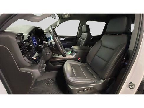 Used 2023 Chevrolet Silverado 1500 LTZ image 11