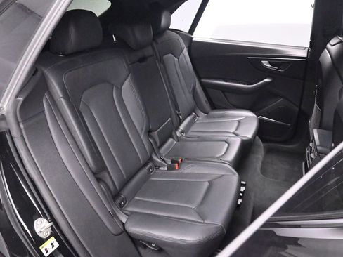 Used 2023 Audi Q8 Prestige w/ Prestige Package AWD/4WD image 22