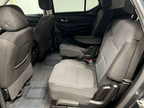 Certified 2021 Chevrolet Traverse LT image 14