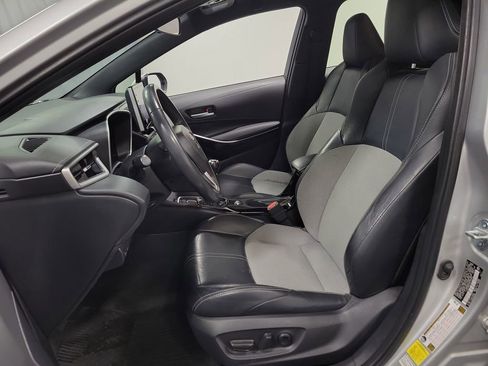 Used 2021 Toyota Corolla XSE FWD image 13