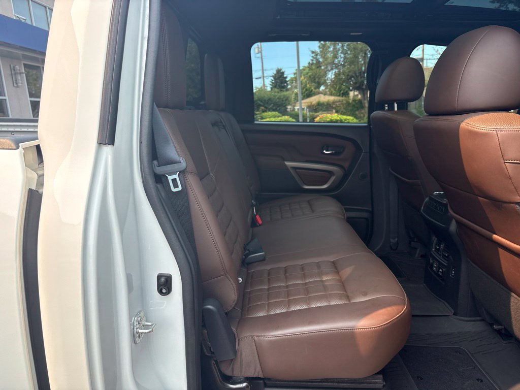 Used 2024 Nissan Titan Platinum Reserve w/ Moonroof Package AWD/4WD image 25