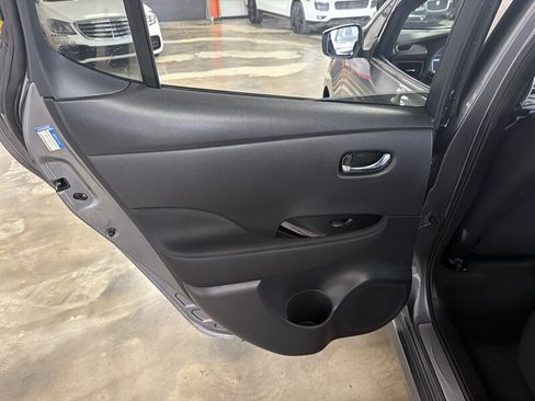 Used 2023 Nissan Leaf SV Plus FWD image 14