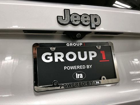 Used 2020 Jeep Renegade Latitude w/ Cold Weather Group image 34