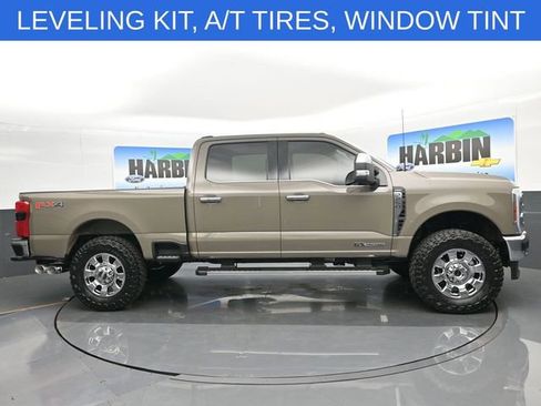 New 2026 Ford F250 4x4 Crew Cab Super Duty image 7