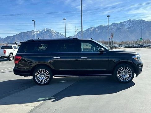 Used 2023 Ford Expedition Max Limited AWD/4WD image 26