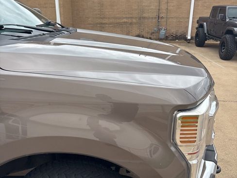 Used 2022 Ford F250 Lariat w/ Lariat Ultimate Package image 6