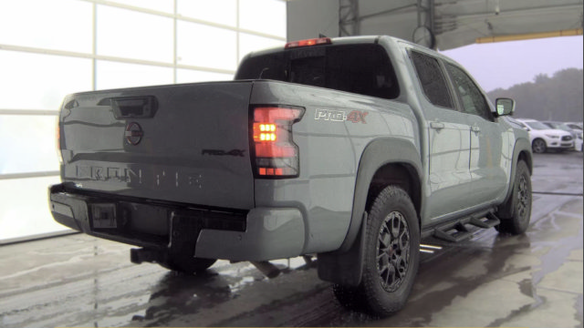 Used 2024 Nissan Frontier PRO-4X w/ Pro Premium Package AWD/4WD image 3