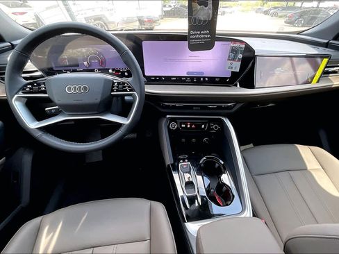 Used 2026 Audi Q5 Premium AWD/4WD image 5