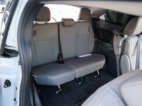 Certified 2026 Toyota Sienna XLE FWD image 44