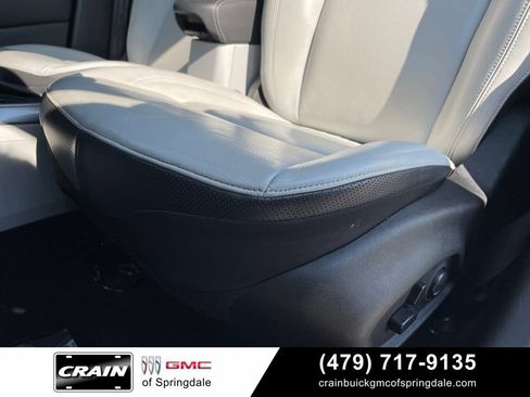 Used 2022 Jeep Renegade Limited AWD/4WD image 23