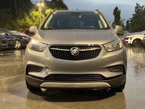 Used 2020 Buick Encore Preferred w/ Safety Package FWD image 5