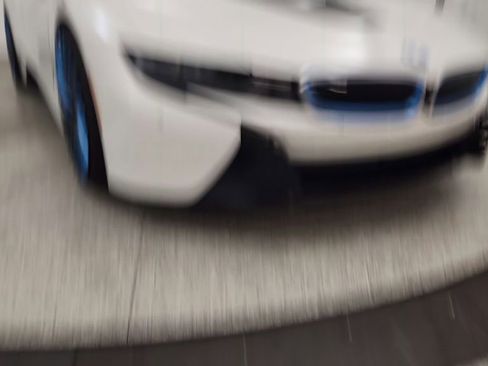 Used 2015 BMW i8 AWD/4WD image 15