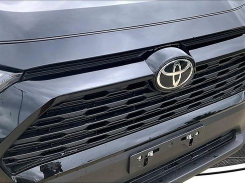 Used 2025 Toyota RAV4 XLE Premium w/ Weather Package AWD/4WD image 31