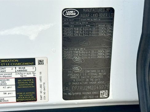 Used 2021 Land Rover Defender 110 SE AWD/4WD image 36