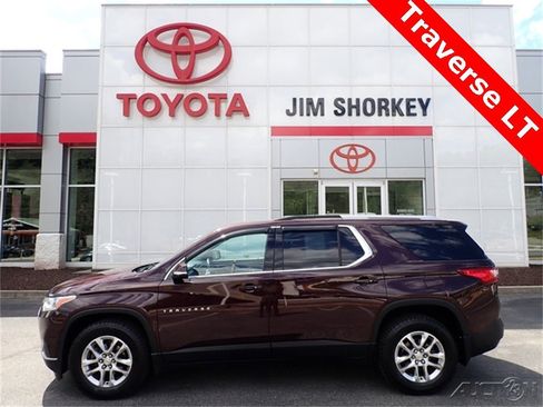Used 2018 Chevrolet Traverse LT w/ LPO, Floor Liner Package image 1
