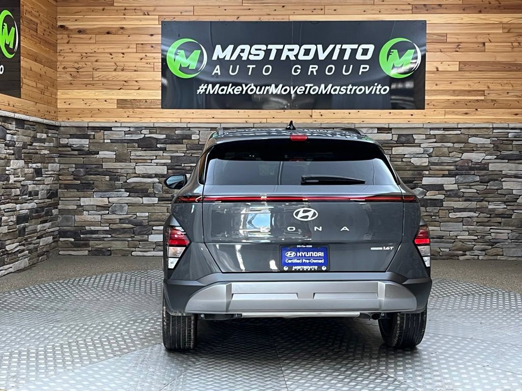 Used 2026 Hyundai Kona SEL Premium AWD/4WD image 18