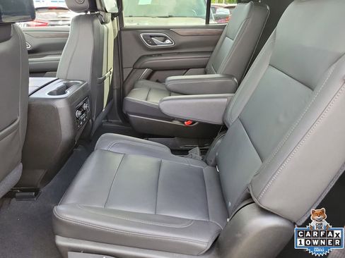 Used 2021 Chevrolet Tahoe Z71 w/ Z71 Off-Road Package AWD/4WD image 12