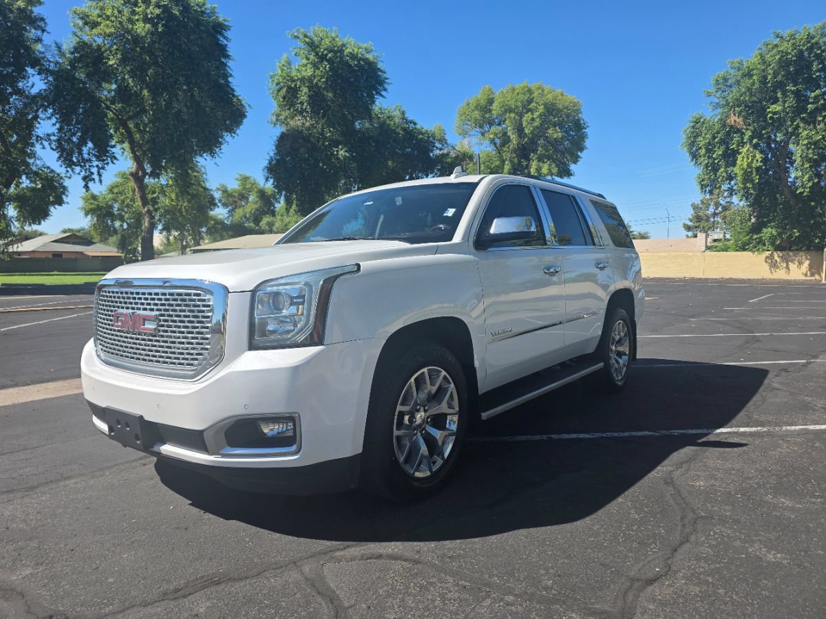 Used 2018 GMC Yukon SLT w/ HD Trailering Package RWD image 5