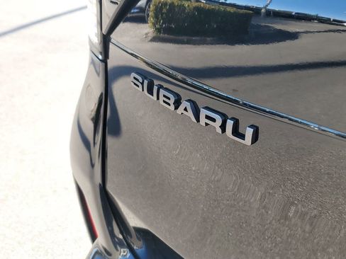 Used 2025 Subaru Forester Premium image 29