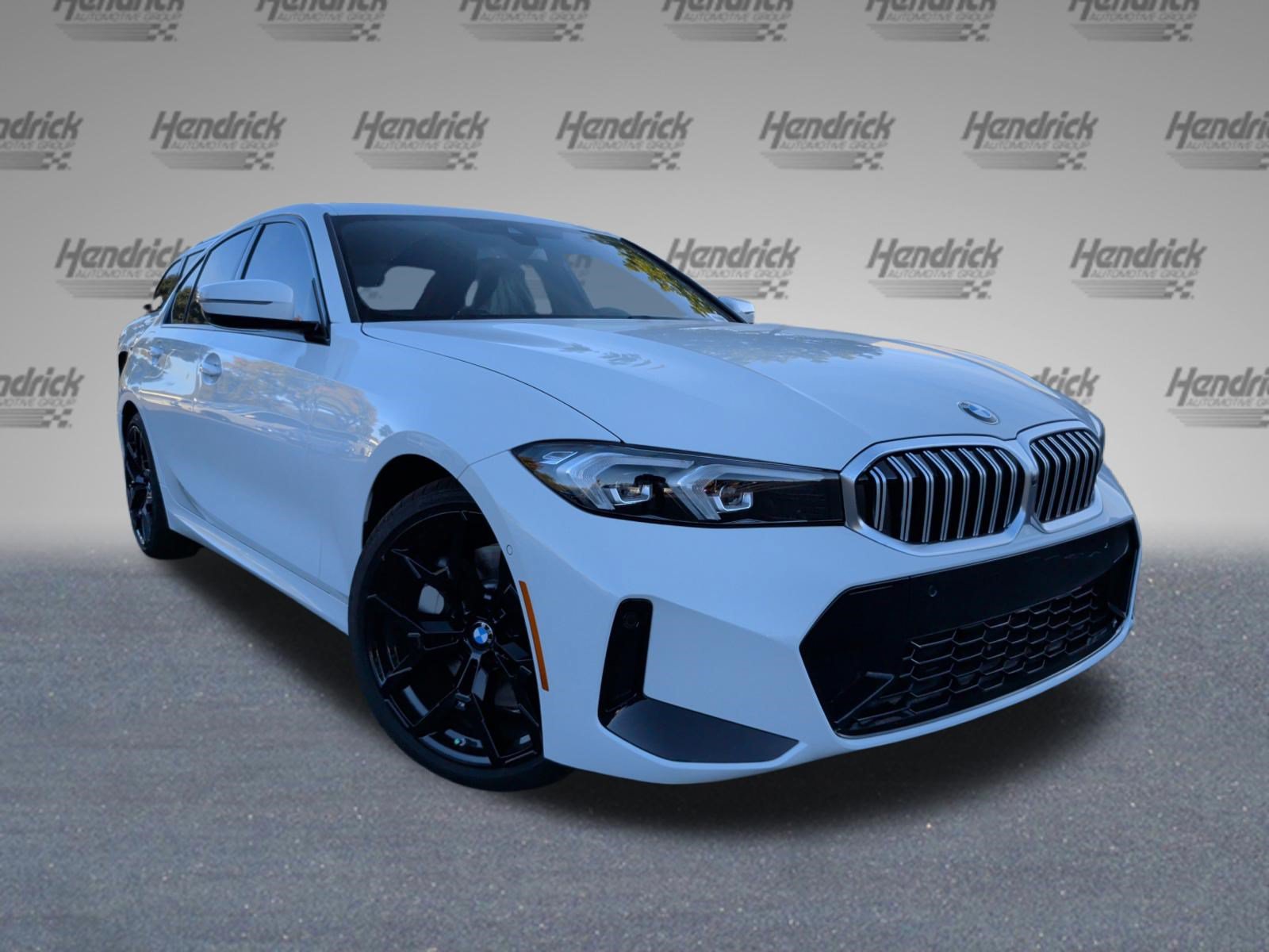 Used 2026 BMW 330i Sedan w/ M Sport Package RWD image 2