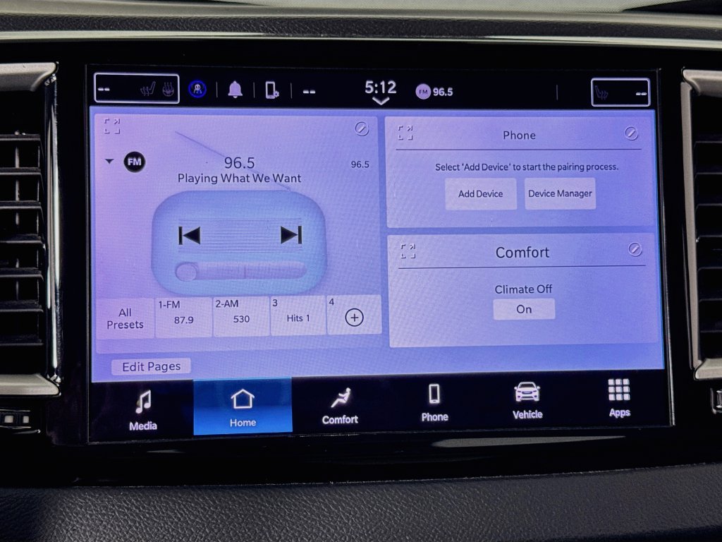 Used 2023 Chrysler Pacifica Touring-L FWD image 35