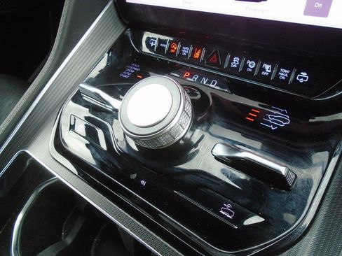 Used 2024 Jeep Grand Wagoneer L Series II w/ Quick Order Packagew 28T image 29