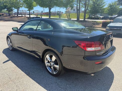 Used 2010 Lexus IS 350C RWD image 9