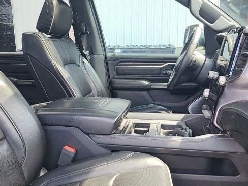 Used 2019 RAM 1500 Limited AWD/4WD image 11