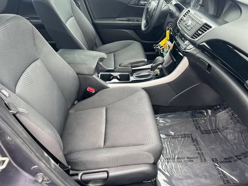 Used 2016 Honda Accord LX image 14